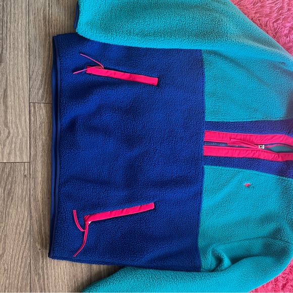Polo Ralph Lauren Men's Blue and Pink Sweatshirt, half zip - Picture 2 of 4